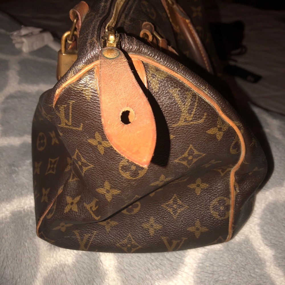 AUTHENTIC Preowned LV speedy 30 - Picture 2 of 6
